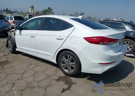 2017 Hyundai Elantra Se z USA, uszkodzony, nr VIN 5NPD84LF9HH045356